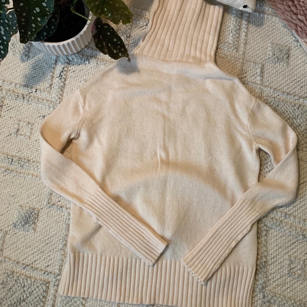 Moth by Anthropologie Wool Turtle Neck - Picture 3 of 9